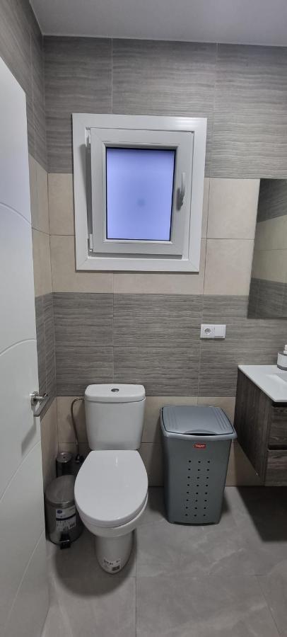 Apartamentos La Playa Barbate Exterior photo